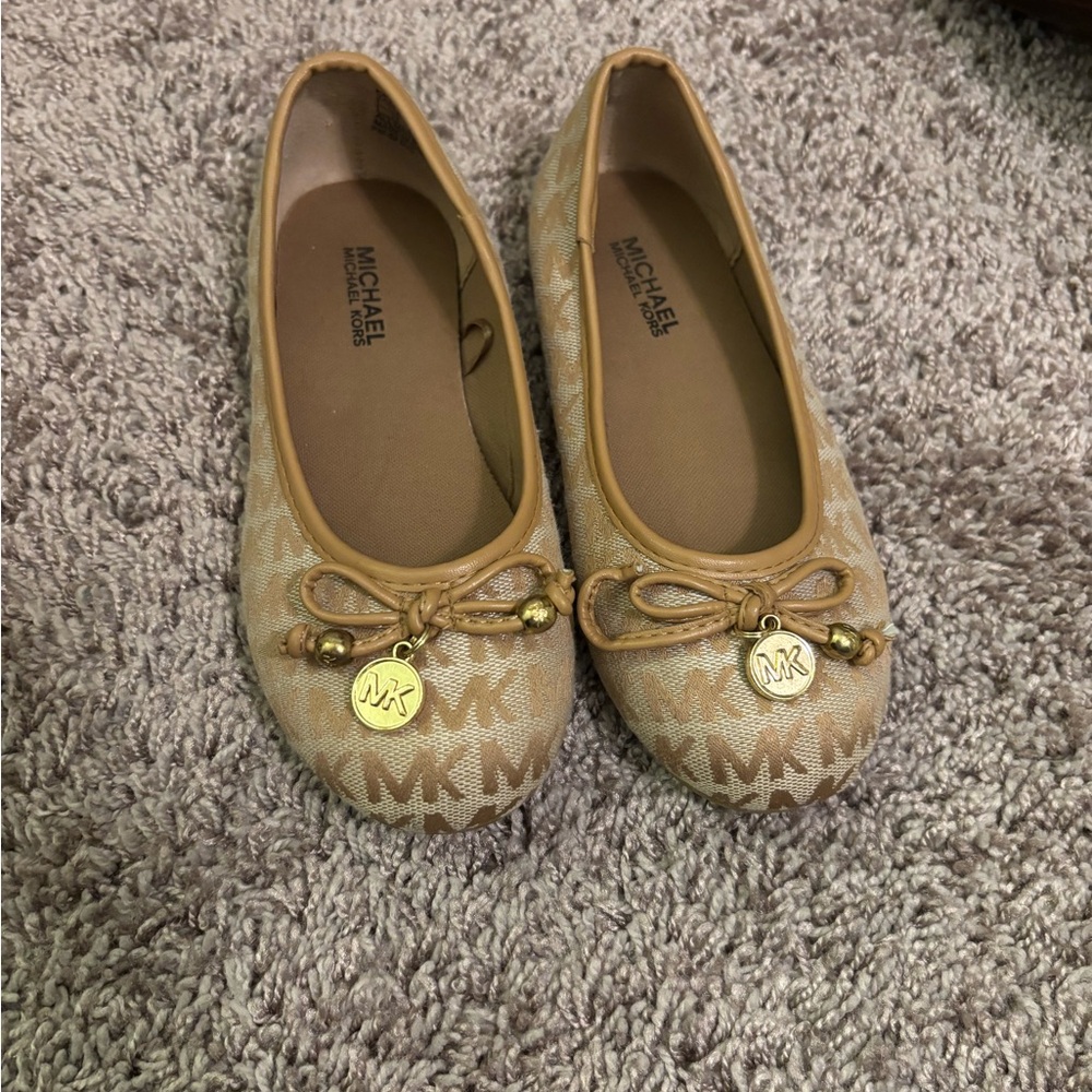 Michael Kors Beige Logo Ballet Flats